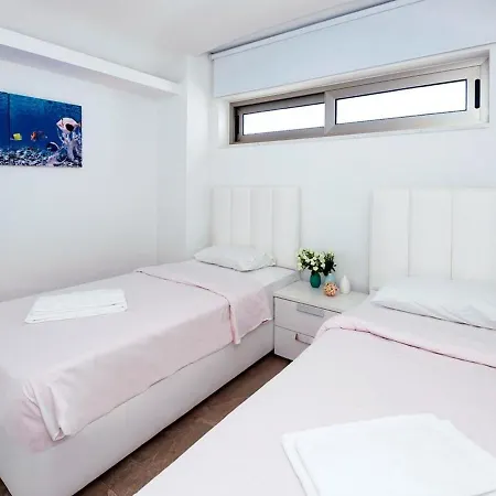Marisol By Interhome * Протарас